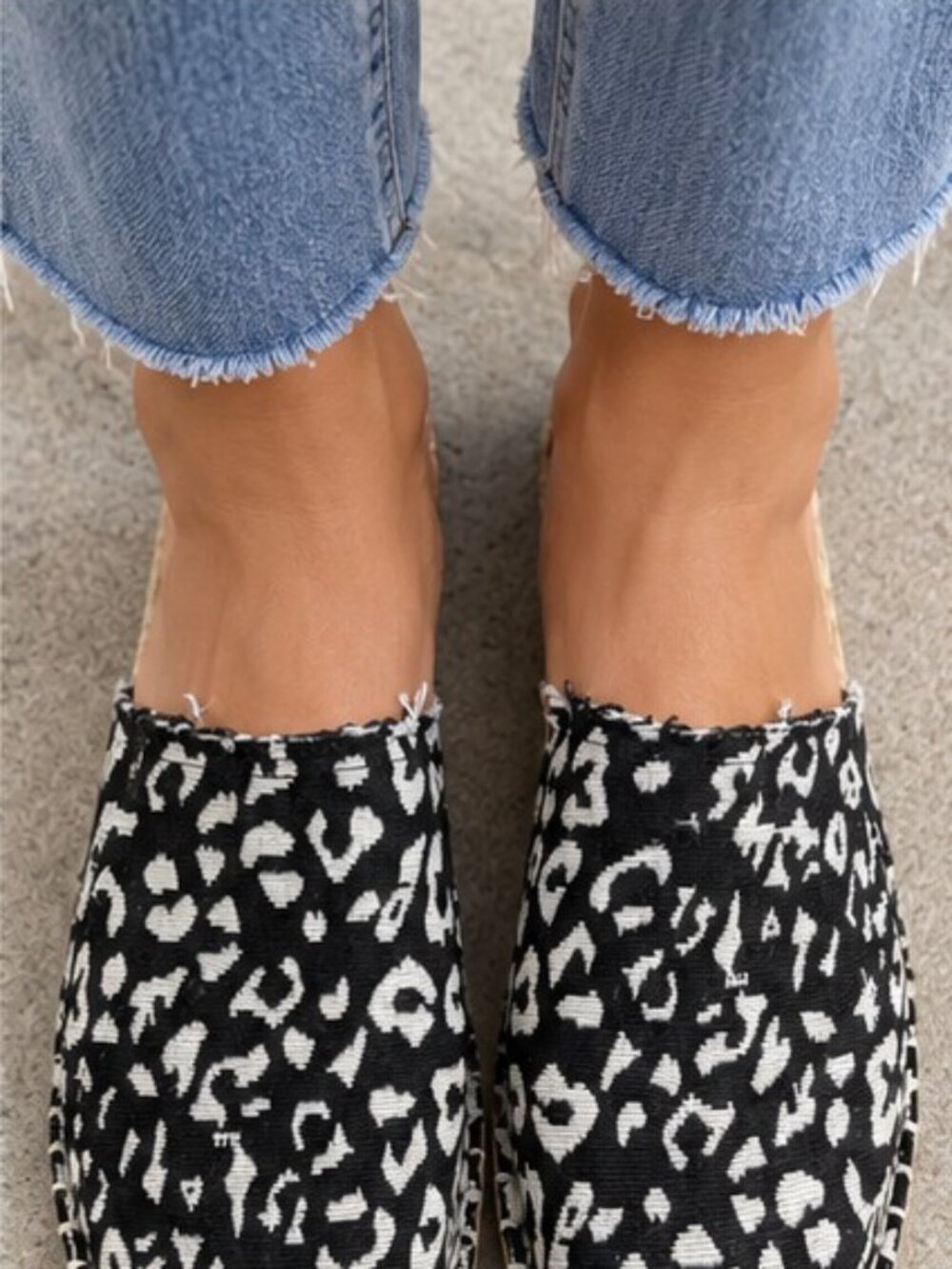Reef Escape Mule TX Slip On Mules Size 10 Leopard Print NWOT - Picture 3 of 11